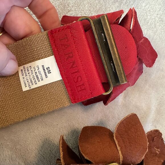2 Tarnish Nordstrom Stretch Belt Brown Red Leather Rose Brass Buckle Womens S/M - Picture 8 of 9